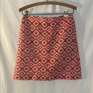 Chic Red and White Patterned Skirt